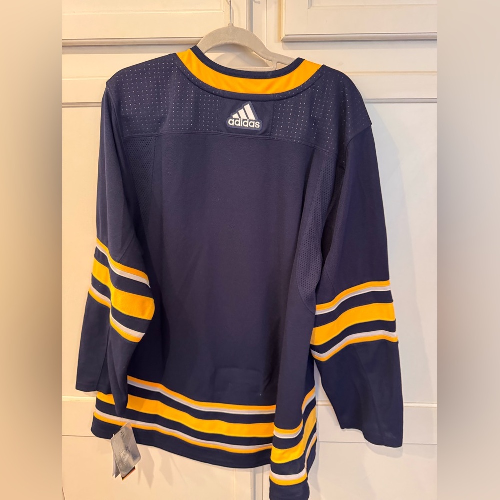 NHL Buffalo Sabres hockey jersey - Picture 4 of 4